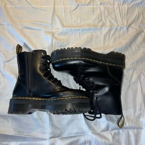 Platform Doc Martens
